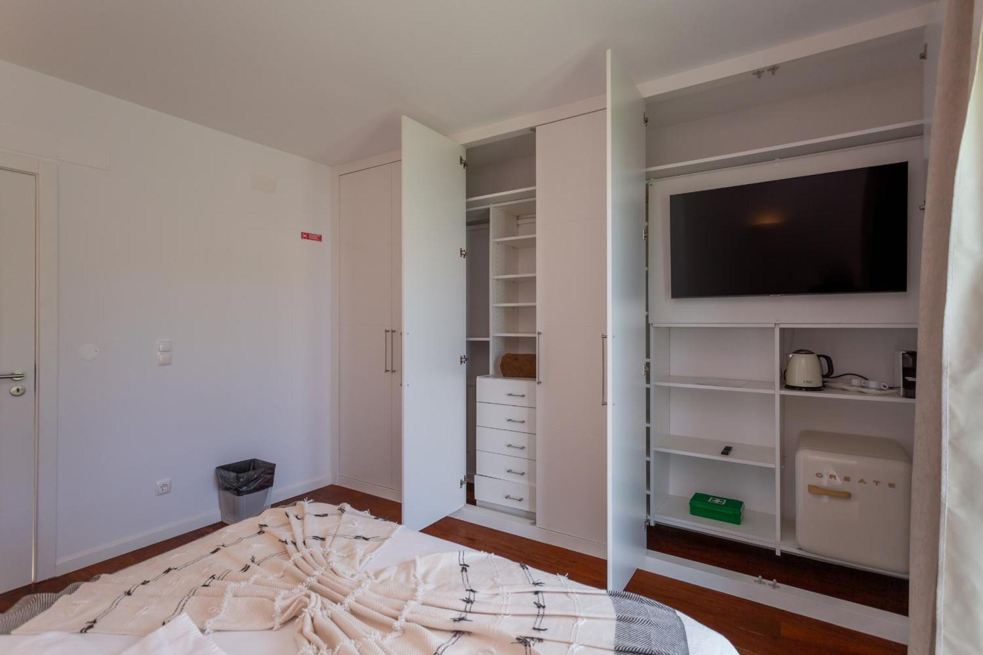 Penedo Escape Sea Suites Colares Eksteriør bilde