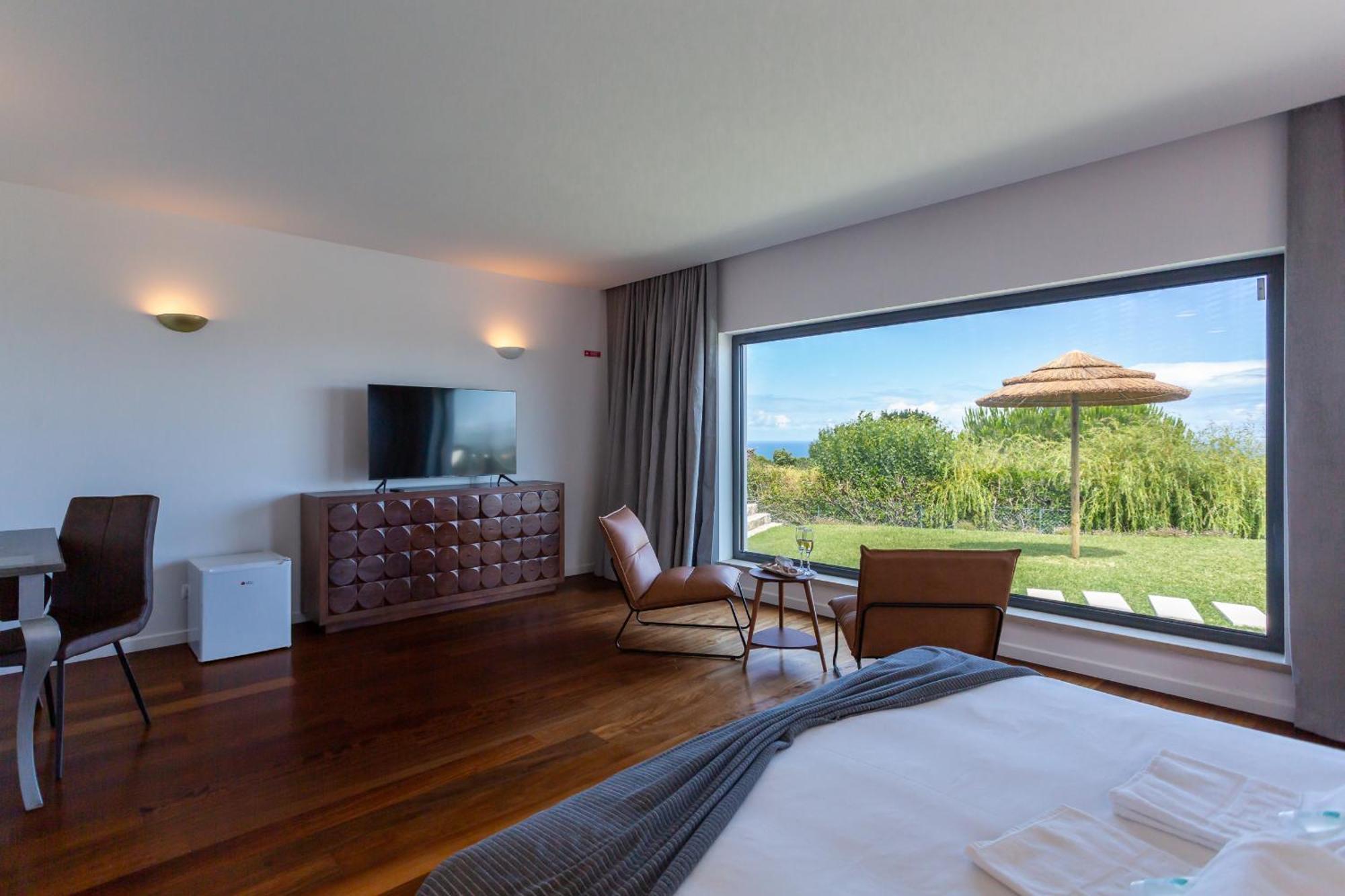 Penedo Escape Sea Suites Colares Eksteriør bilde