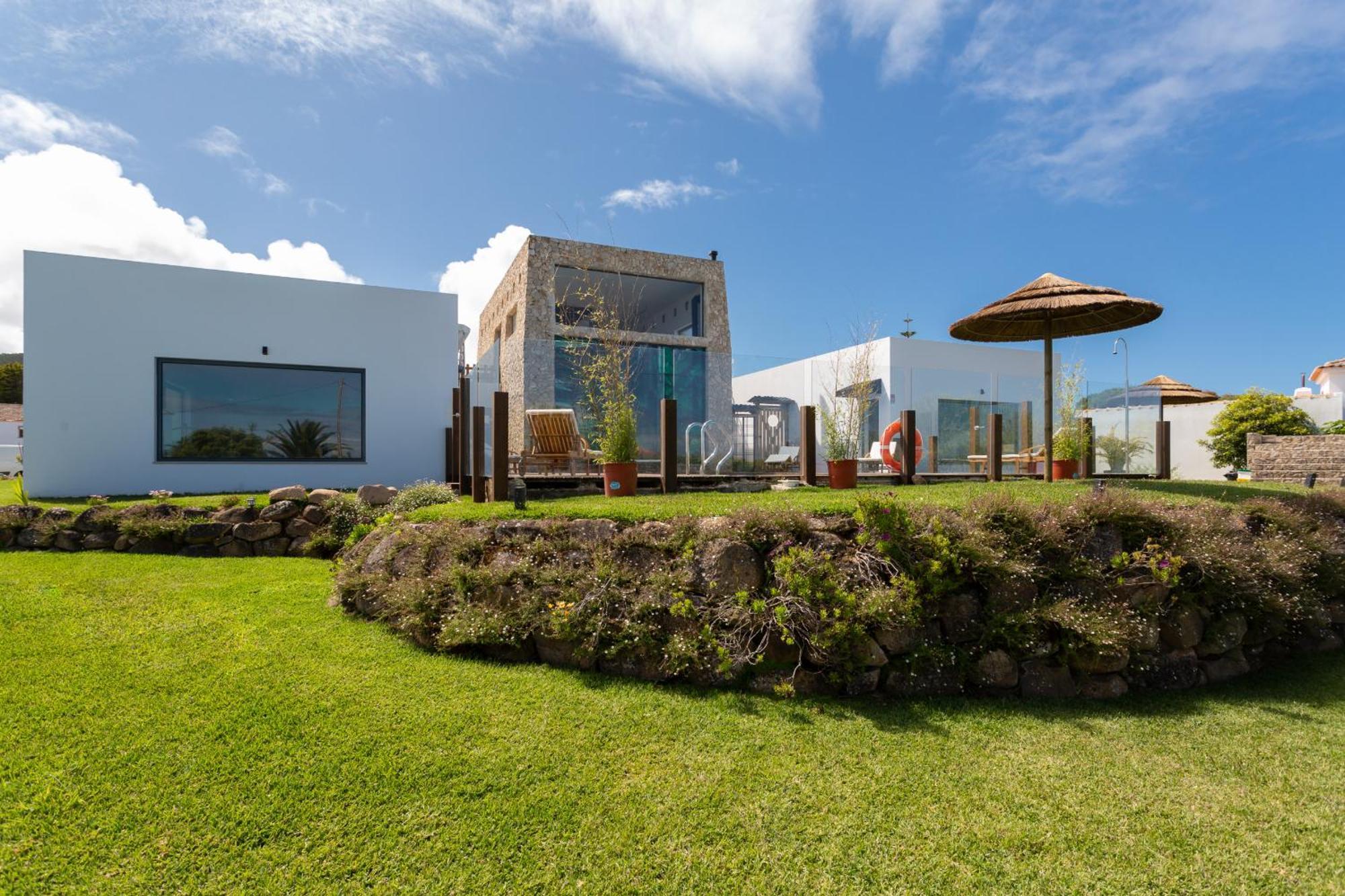 Penedo Escape Sea Suites Colares Eksteriør bilde