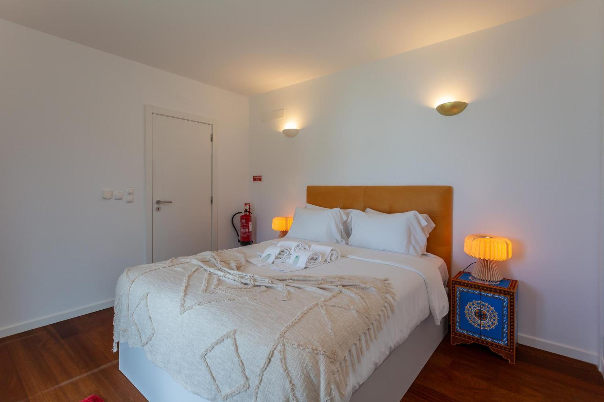 Penedo Escape Sea Suites Colares Eksteriør bilde